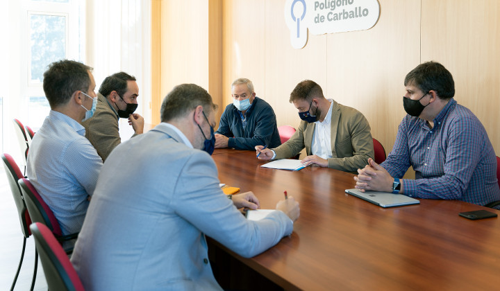Reunión con el delegado provincial de la Xunta de Galicia. 