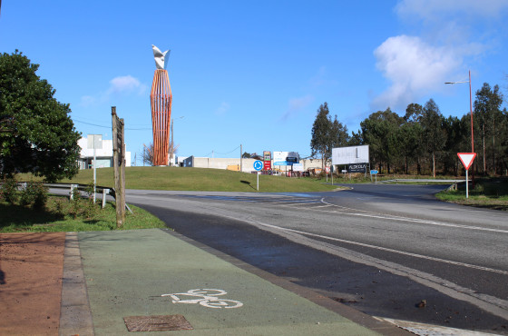 Tres intervenciones en el polígono del proyecto Cicl-ando Carballo.